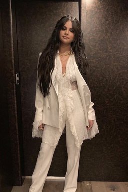 明星私服科普：2019年4月12日，Coachella音乐节，Selena Gomez