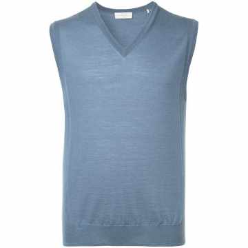 sleeveless fitted sweater