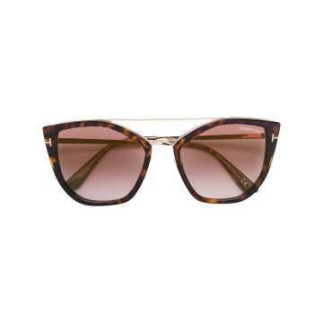 cat-eye shaped sunglasses