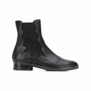 elasticated side panel boots