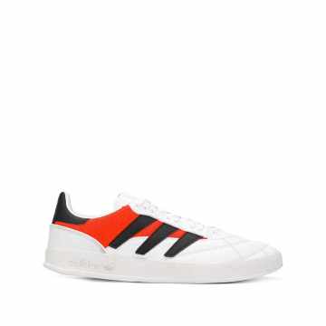 contrast stripe sneakers