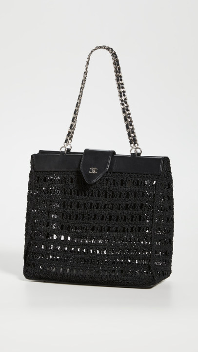 Chanel 黑色梭织篮式迷你包展示图