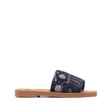 Woody flat sandals