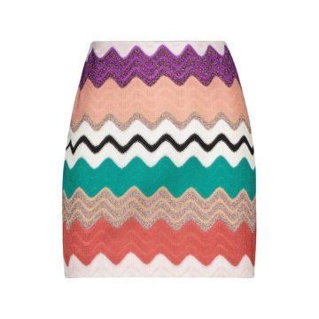 Zigzag knit miniskirt