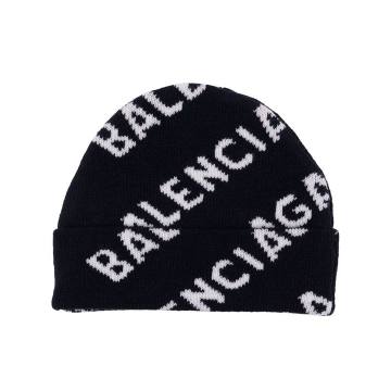 logo-embroidered beanie hat