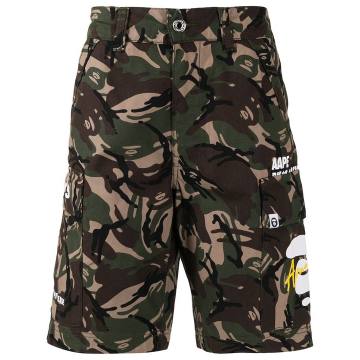 camouflage-print cotton shorts