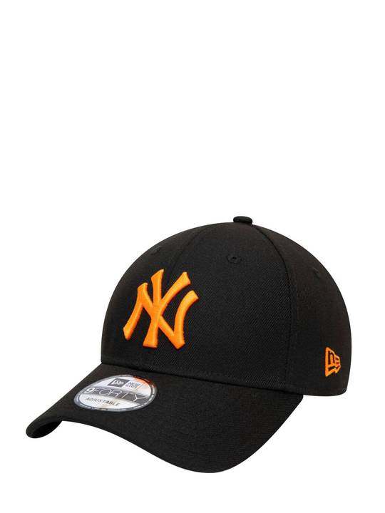 NEW YORK YANKEES NEON 9FORTY棒球帽展示图