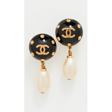 Chanel 黑色珐琅珍珠耳环
