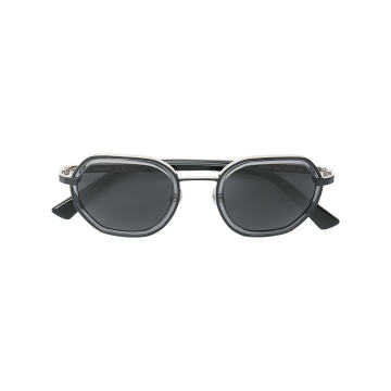 multi-faceted frame sunglasses