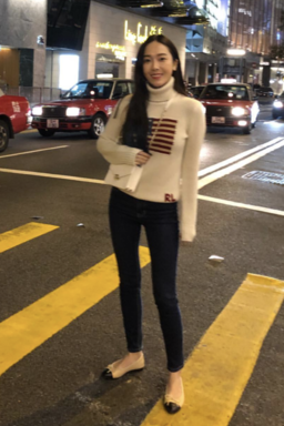 2017年12月28日，香港中环，郑秀妍