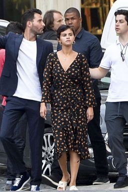明星私服科普：2018年6月20日，罗马，Selena Gomez