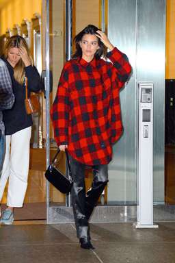 明星私服科普：2018年11月1日，纽约，Kendall Jenner