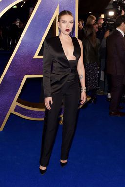 明星私服科普：2019年4月11日，《复仇者联盟4》伦敦宣传活动，Scarlett Johansson
