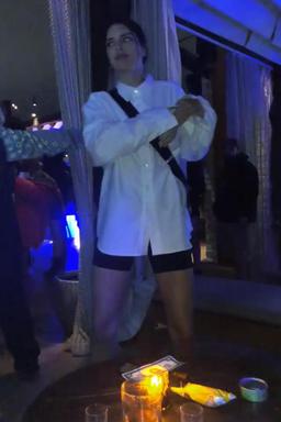 2018年4月25日，和妹妹在夜店，Kendall Jenner