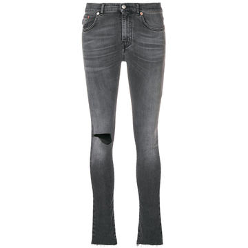 knee hole skinny jeans