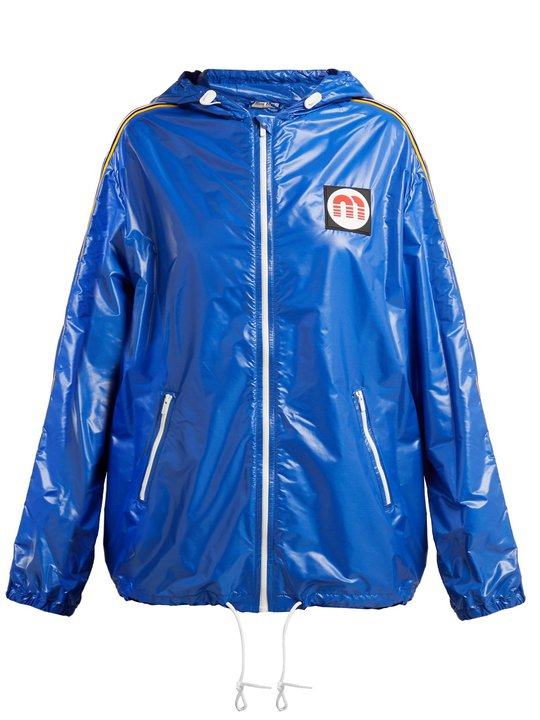 Nylon hooded windbreaker jacket展示图