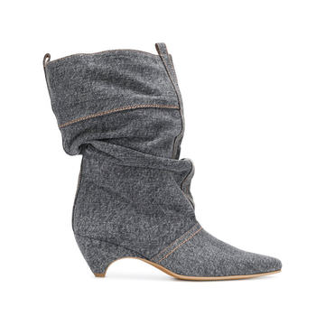 Slouchy pointed boots