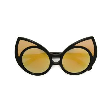 猫眼形镜框太阳眼镜