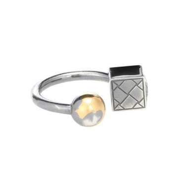 银质方晶锆石戒指