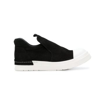 contrast low-top sneakers