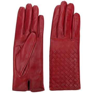 woven effect gloves
