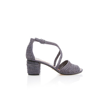 Meryem Sandal