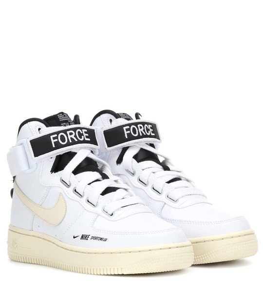 Air Force 1皮革运动鞋展示图