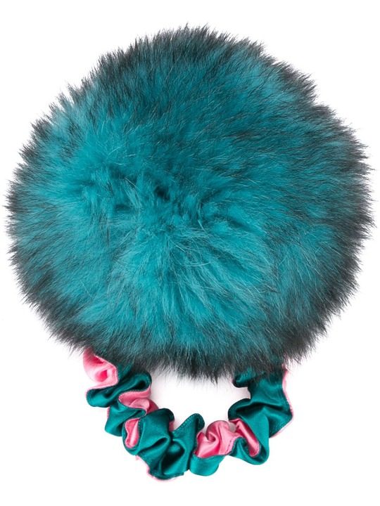 pom pom scrunchie展示图