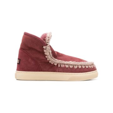 Eskimo sneaker boots