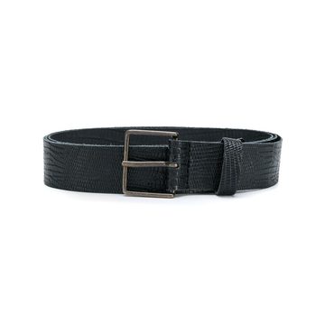 buckle belt