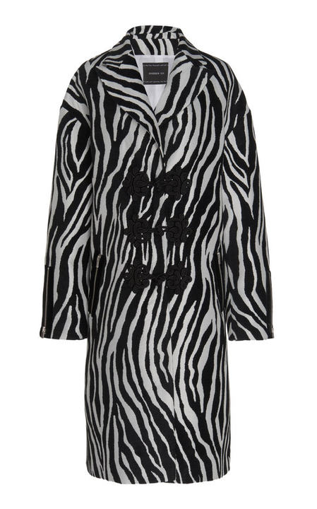 Zebra Satin Jacquard Coat展示图