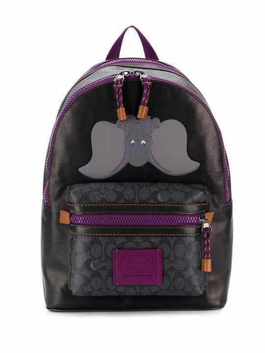 Disney x Coach Dumbo backpack展示图