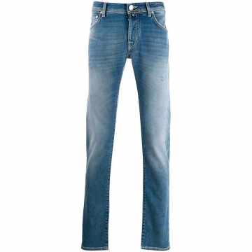 stonewashed jeans