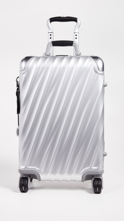 19 Degree Aluminum International 便携行李箱展示图