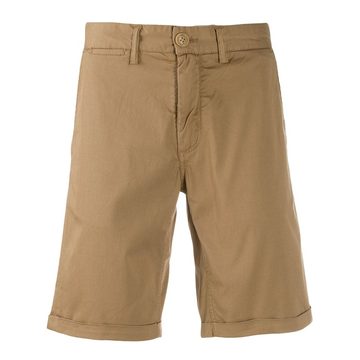 bermuda shorts