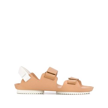 contrasting strap sandals