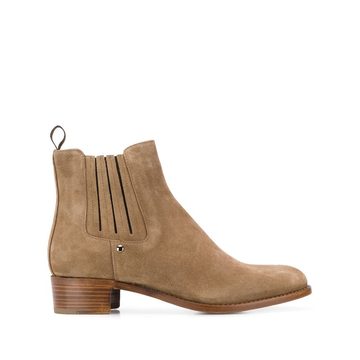 chelsea ankle boots