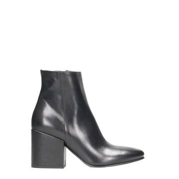 Strategia Black Leather Boots