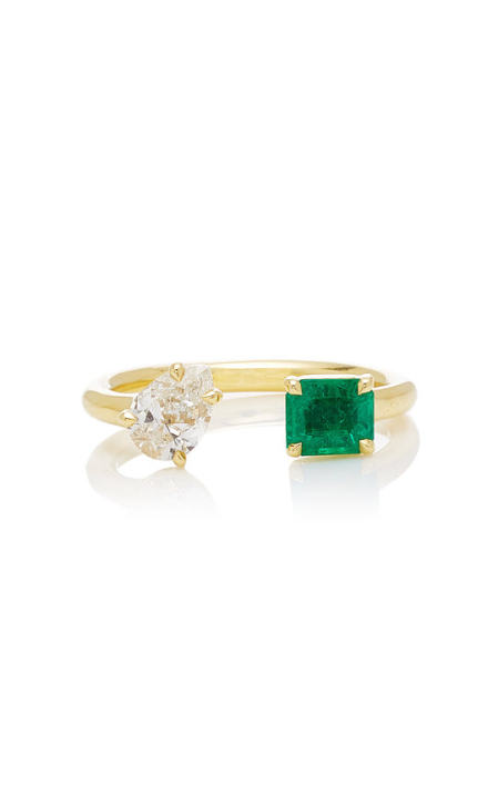 One of a Kind 18k yellow gold emerald and diamond open ring展示图