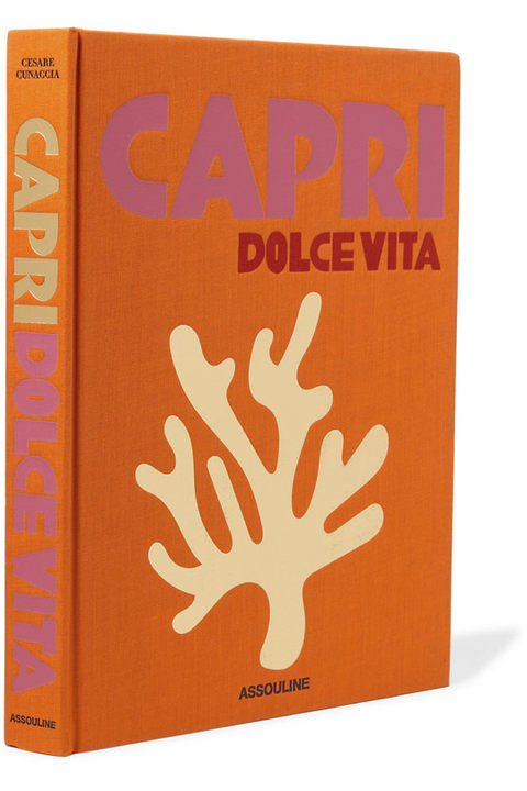 《Capri Dolce Vita》，作者：Cesare Cunaccia，硬皮精装本展示图