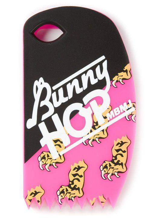 'Bunny Hop'字图印花iPhone5保护壳展示图