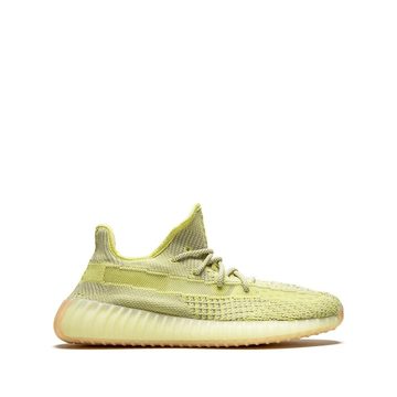 Yeezy Boost 350 V2运动鞋