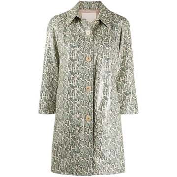 snakeskin-effect point-collar coat