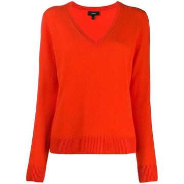 V-neck fine knit jumper