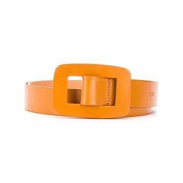 thin buckled belt