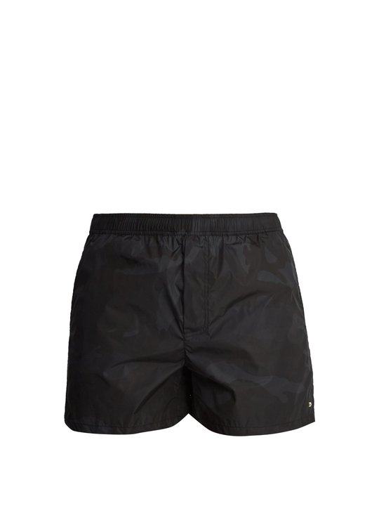 Camouflage-print swim shorts展示图