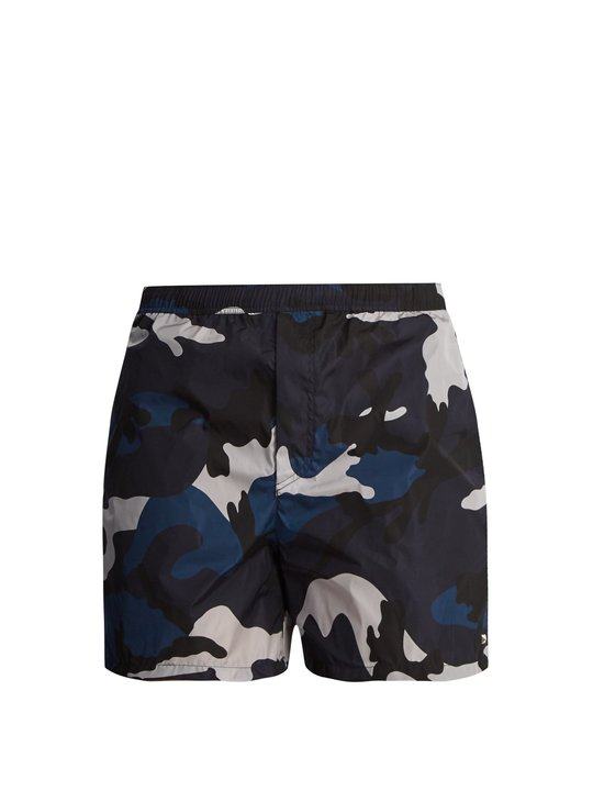 Camouflage-print swim shorts展示图