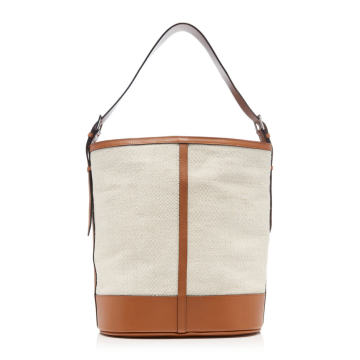 Contrasting Leather And Fique Hobo Tote