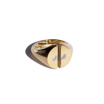 18K Yellow Gold Cove Signet Ring