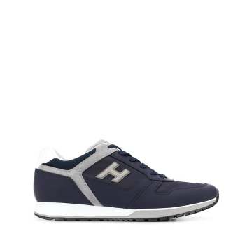 H321 logo贴花运动鞋 H321 logo贴花运动鞋